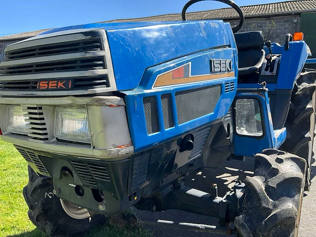 Iseki landhope 197 vierwielaangedreven minitractor met grondfrees - afbeelding 9 van  22
