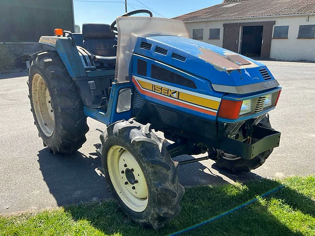 Iseki landhope 245 vierwielaangedreven minitractor - afbeelding 3 van  19