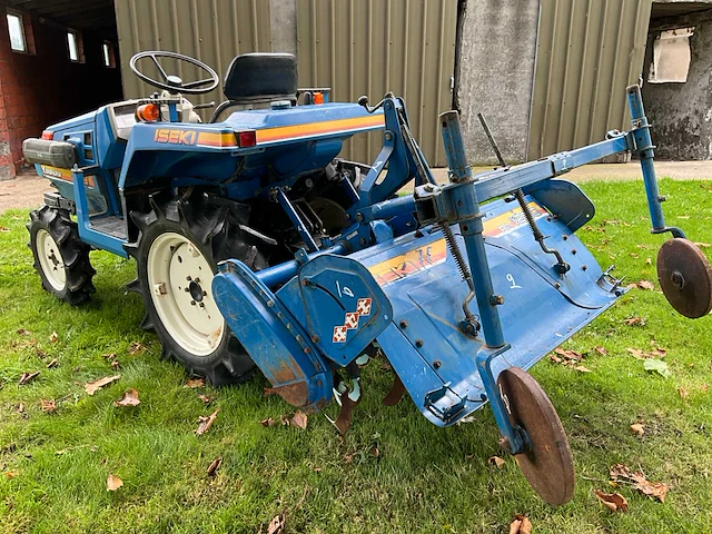 Iseki landhope tu150 minitractor met grondfrees - afbeelding 19 van  21