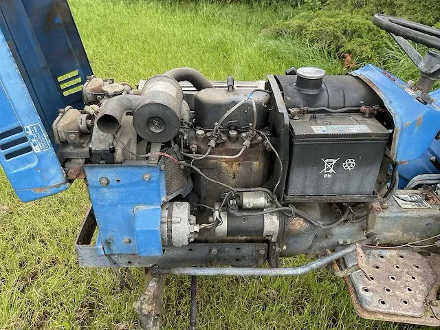 Iseki minitractor - afbeelding 6 van  14