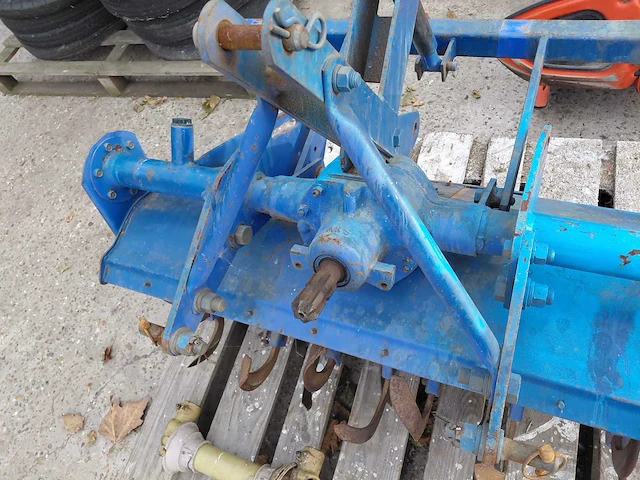 Iseki ray1007 grondfrees voor micro tractor - afbeelding 3 van  7
