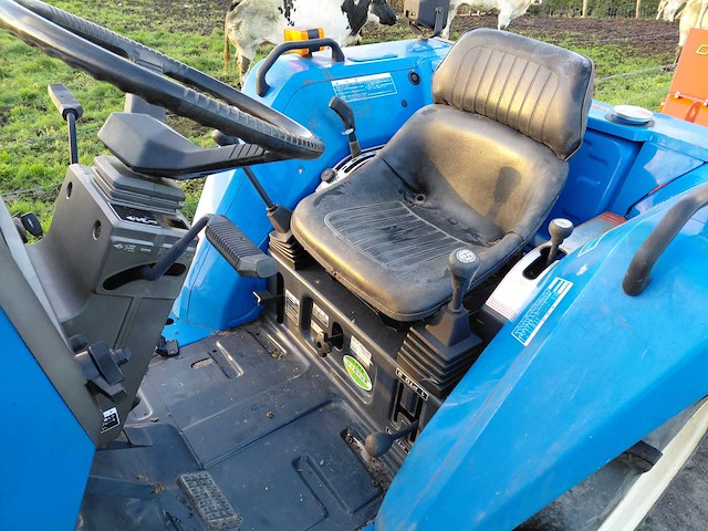 Iseki ta207 minitractor - afbeelding 18 van  23