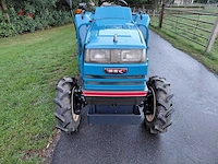 Iseki ta207 vierwielaangedreven minitractor - afbeelding 8 van  15