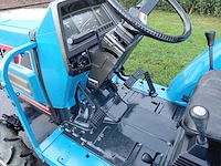 Iseki ta207 vierwielaangedreven minitractor - afbeelding 13 van  15