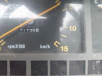Iseki ta227 vierwielaangedreven minitractor met grondfrees - afbeelding 17 van  19