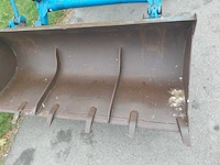Iseki tl1201 vierwielaangedreven minitractor met frontlader - afbeelding 7 van  19