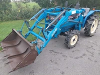 Iseki tl1201 vierwielaangedreven minitractor met frontlader - afbeelding 1 van  19