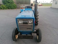 Iseki tl1900 minitractor met klepelmaaier - afbeelding 11 van  18