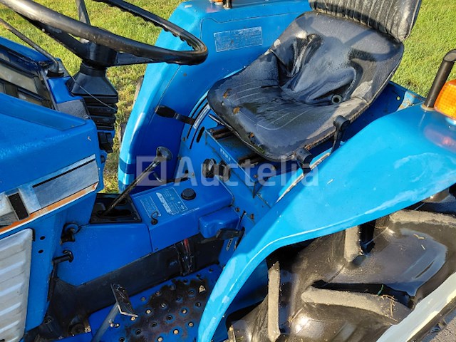 Iseki tl2100 4x4 - afbeelding 11 van  12