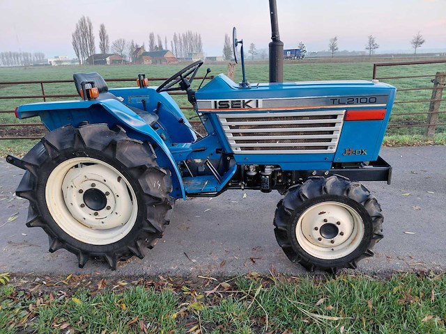 Iseki tl2100 minitractor - afbeelding 6 van  13