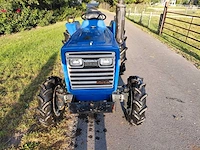 Iseki tl2100 vierwielaangedreven minitractor - afbeelding 5 van  12