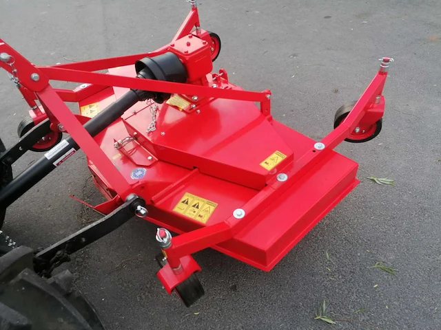 Iseki tl2500 minitractor met maaier - afbeelding 6 van  19