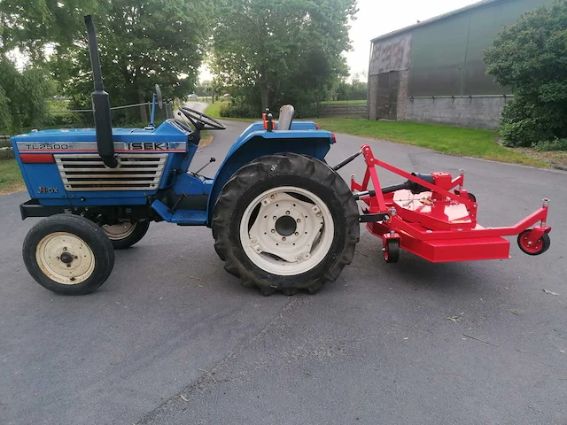 Iseki tl2500 minitractor met maaier - afbeelding 1 van  19