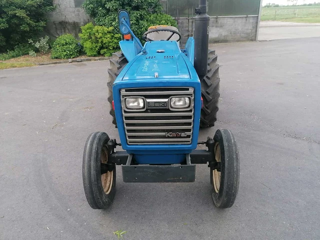 Iseki tl2500 minitractor met maaier - afbeelding 12 van  19