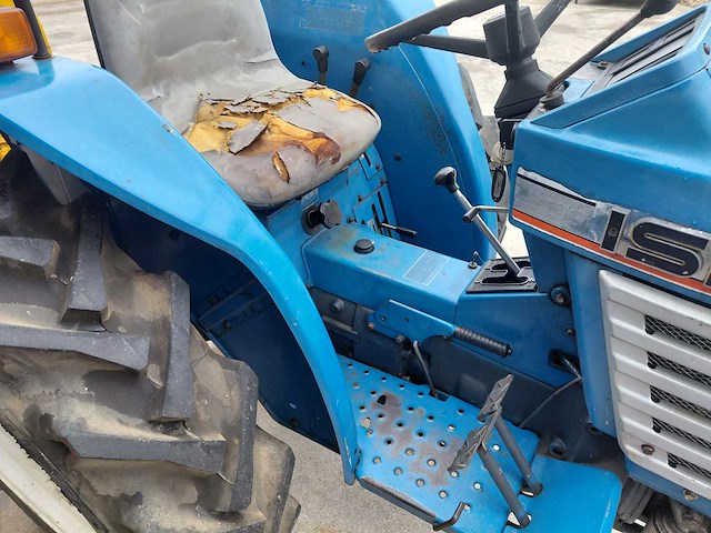 Iseki tl2500 minitractor - afbeelding 11 van  14