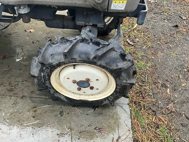Iseki tm15 minitractor - afbeelding 3 van  24