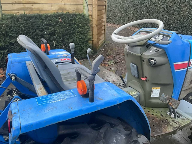 Iseki tm15 minitractor - afbeelding 5 van  24