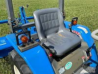 Iseki tm15 vierwielaangedreven minitractor met grondfrees - afbeelding 9 van  23