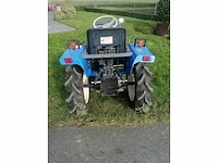 Iseki tm15f vierwielaangedreven minitractor - afbeelding 5 van  10
