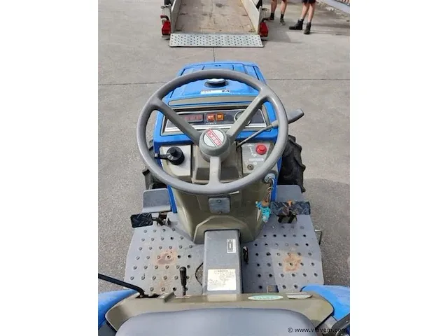 Iseki tm17 4x4 - afbeelding 13 van  17