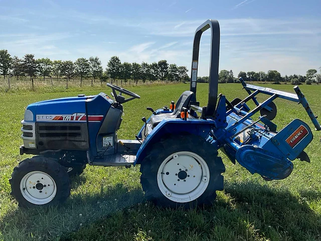 Iseki tm17 vierwielaangedreven minitractor met grondfrees - afbeelding 22 van  23