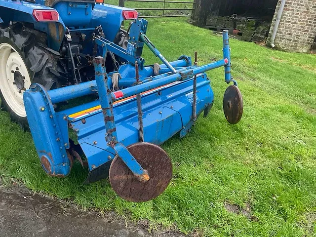 Iseki tu 1700 minitractor - afbeelding 4 van  12