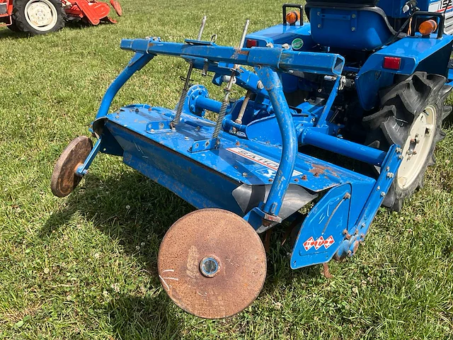 Iseki tu1400 minitractor met grondfrees - afbeelding 14 van  23