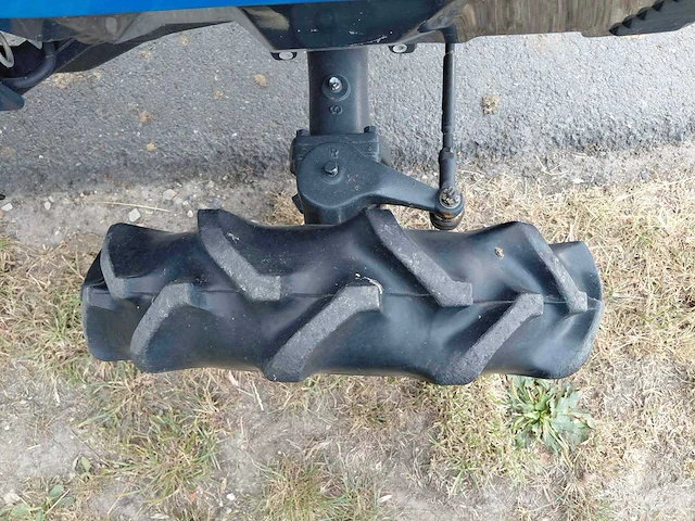 Iseki tu145 d vierwielaangedreven minitractor met grondfrees - afbeelding 4 van  17