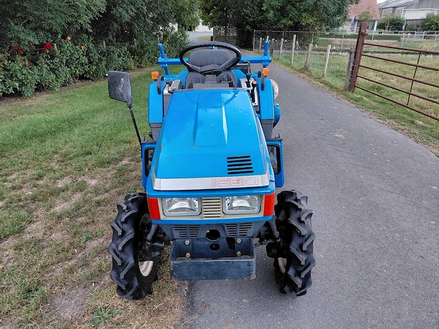 Iseki tu145 d vierwielaangedreven minitractor met grondfrees - afbeelding 10 van  17