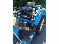 Iseki tu165f vierwielaangedreven minitractor met grondfrees - afbeelding 12 van  15