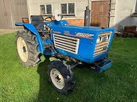 Iseki tu1700 vierwielaangedreven minitractor - afbeelding 12 van  18