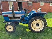 Iseki tu1700 vierwielaangedreven minitractor - afbeelding 17 van  18