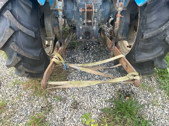 Iseki tu175 minitractor - afbeelding 2 van  15