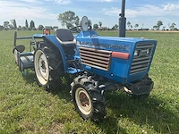 Iseki tu1900 vierwielaangedreven minitractor met grondfrees - afbeelding 17 van  23