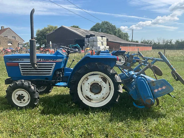 Iseki tu1900 vierwielaangedreven minitractor met grondfrees - afbeelding 22 van  23