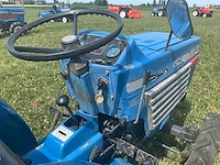 Iseki tu1900 vierwielaangedreven minitractor met grondfrees - afbeelding 7 van  23