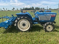 Iseki tu1900 vierwielaangedreven minitractor met grondfrees - afbeelding 18 van  23