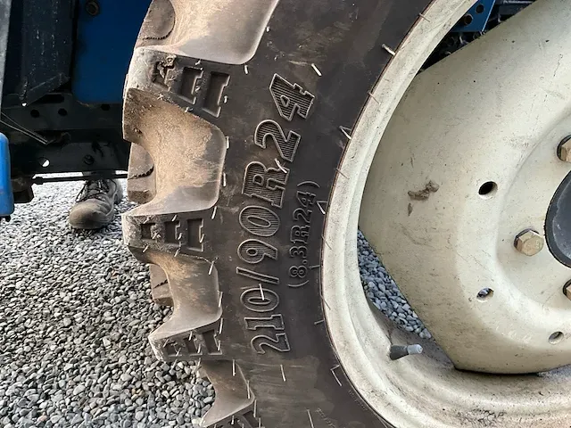 Iseki tu197f minitractor - afbeelding 5 van  30