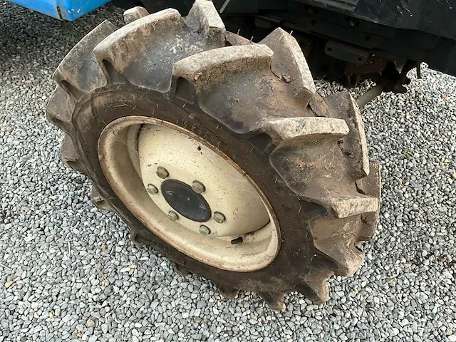 Iseki tu197f minitractor - afbeelding 18 van  30