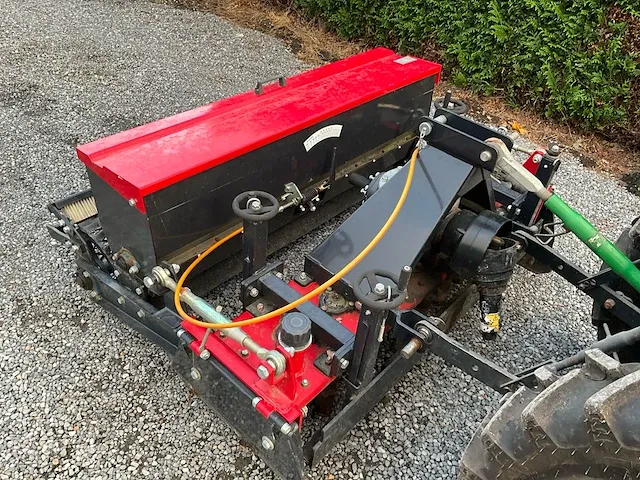 Iseki tu197f minitractor - afbeelding 29 van  30