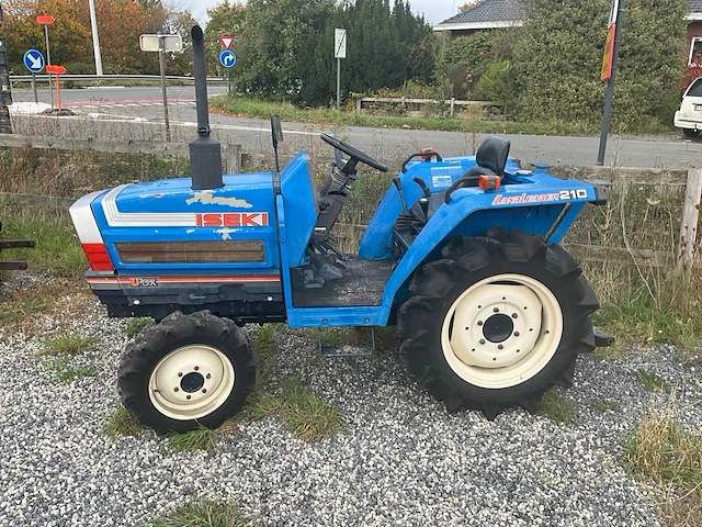 Iseki udx20 minitractor - afbeelding 11 van  18
