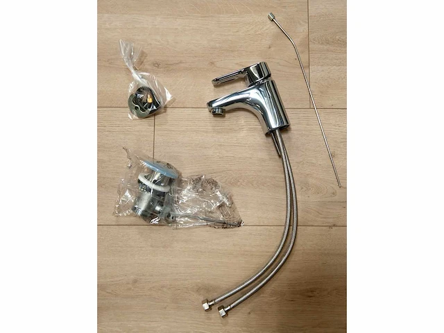 Isideal - lavabo kraan - afbeelding 6 van  9