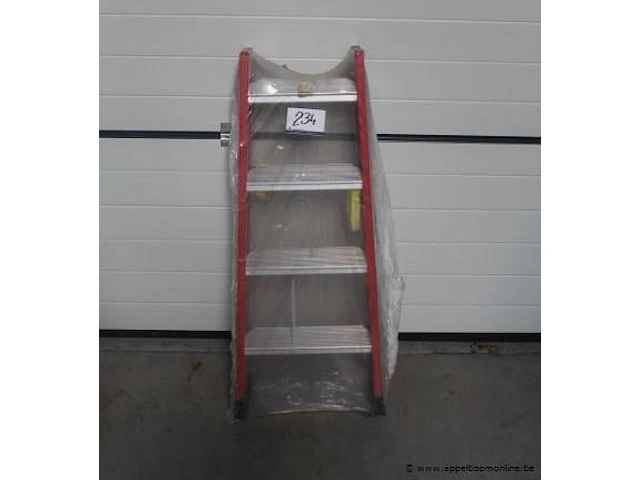 Isolerende ladder 4x2 sporten tubesca - afbeelding 1 van  4