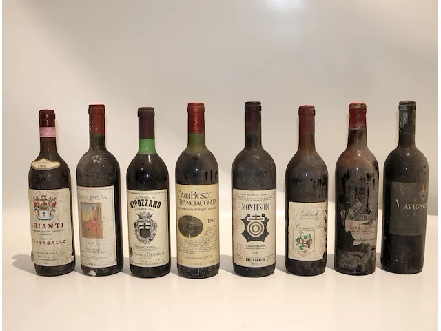 Italiaanse wijn (x8) - afbeelding 1 van  10