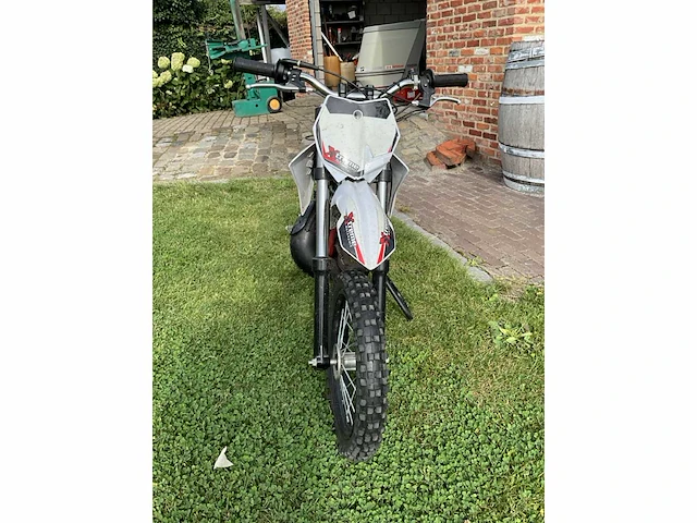 Italjet mx50 brommer - afbeelding 2 van  9