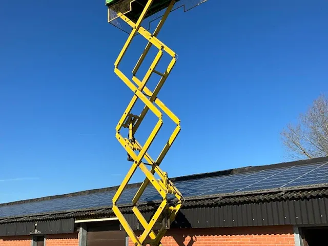 Iteco hoogwerker - afbeelding 11 van  20