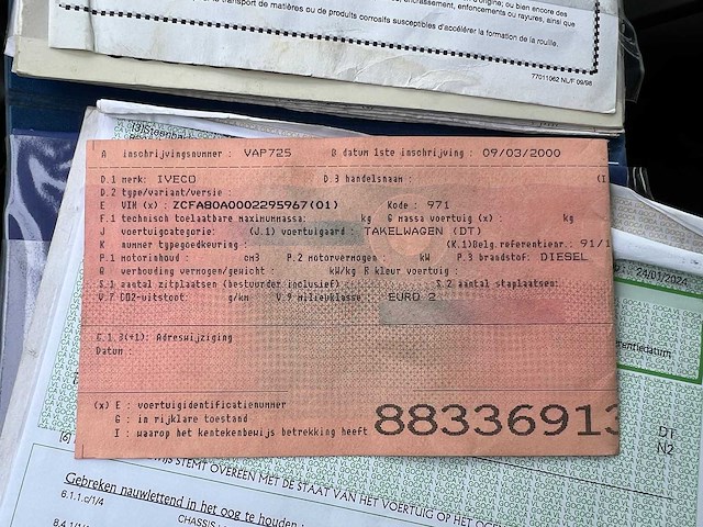 Iveco - 2000 - 80e15/75takelwagen - vrachtwagen - afbeelding 15 van  25