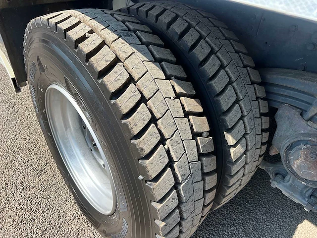 Iveco - 2011 - 380t/8.0 - vrachtwagen - afbeelding 10 van  37