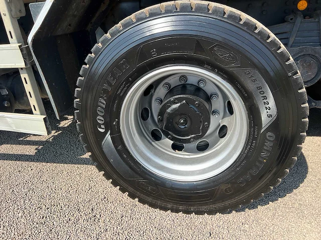 Iveco - 2011 - 380t/8.0 - vrachtwagen - afbeelding 14 van  37