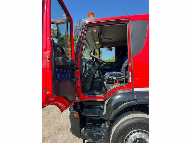 Iveco - 2011 - 380t/8.0 - vrachtwagen - afbeelding 17 van  37